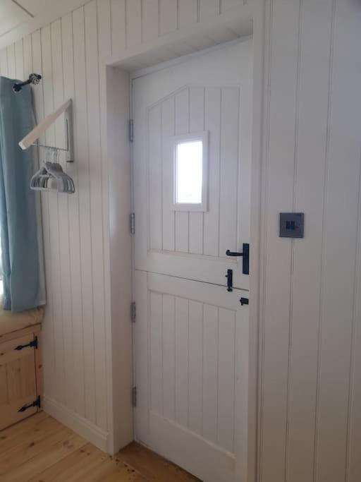 Apartamento Dinky'S Den Coverack Exterior foto